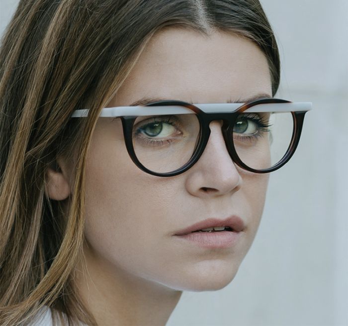 Veronika Wildgruber bei Christian Bartels Optik in Aschaffenburg