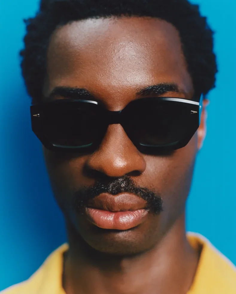 AM EYEWEAR Brille bei Christian Bartels Optik in Aschaffenburg